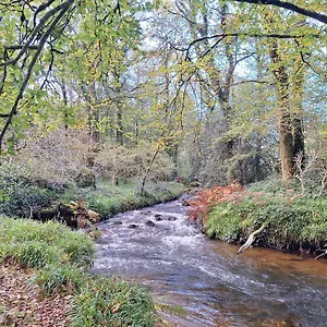 La Vallée Du Rivoal Couette-café Lopérec